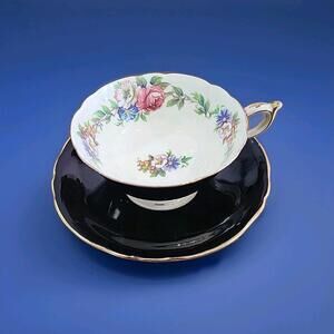 Paragon The Queen And H.M. Queen Mary Fine Bone China BLACK Gold Tea Cup/Saucer
